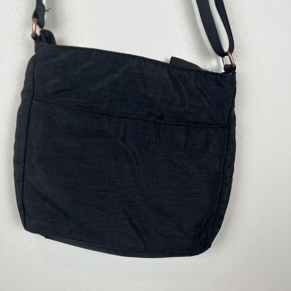 Baggallini Midnight Crossbody Bag - Picture 5 of 13